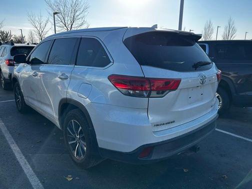 2017 Toyota Highlander XLE