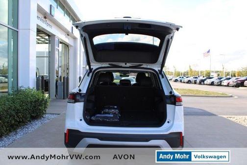 2025 Volkswagen Tiguan 2.0T SE 4MOTION