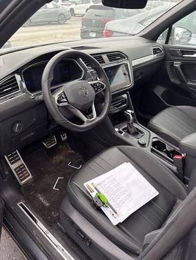 2024 Volkswagen Tiguan 2.0T SE R-Line Black 4MOTION