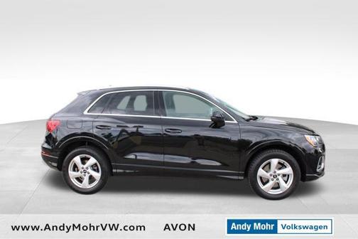 2022 Audi Q3 Premium