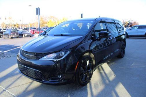 2019 Chrysler Pacifica Touring Plus