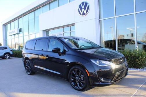 2019 Chrysler Pacifica Touring Plus
