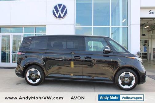 Deep Black Pearl 2025 Volkswagen ID. Buzz Pro S