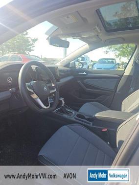 2025 Volkswagen Jetta 1.5T SE