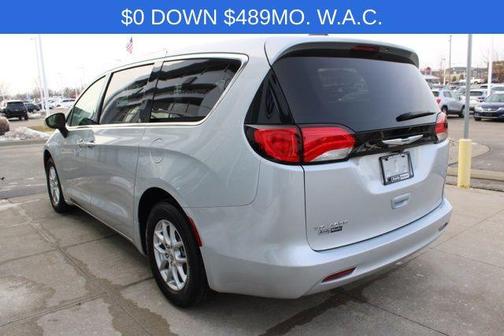 2024 Chrysler Voyager LX