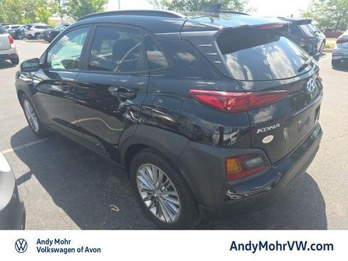 Ultra Black 2020 Hyundai KONA SEL Plus