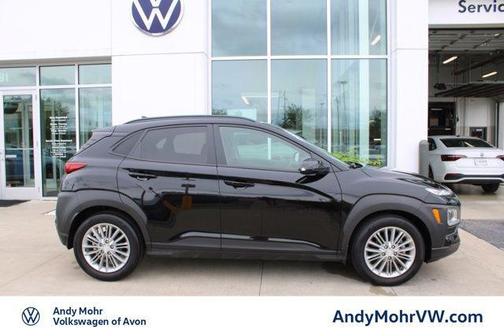 Ultra Black 2020 Hyundai KONA SEL Plus