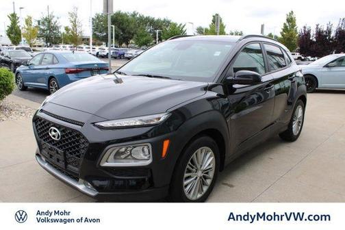 Ultra Black 2020 Hyundai KONA SEL Plus