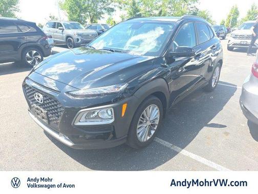 Ultra Black 2020 Hyundai KONA SEL Plus