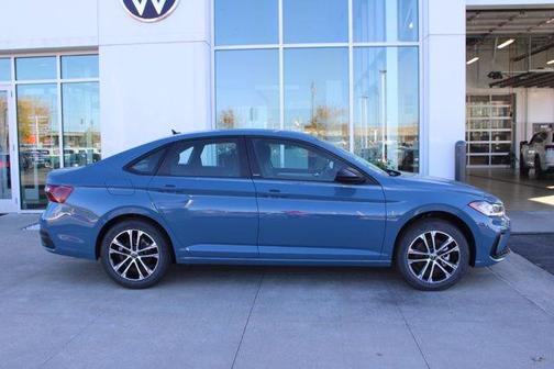 2025 Volkswagen Jetta 1.5T Sport