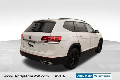 2022 Volkswagen Atlas 2.0T SE w/Technology 4MOTION