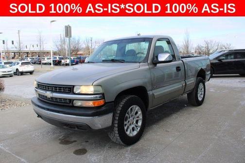 2000 Chevrolet Silverado 1500 LS