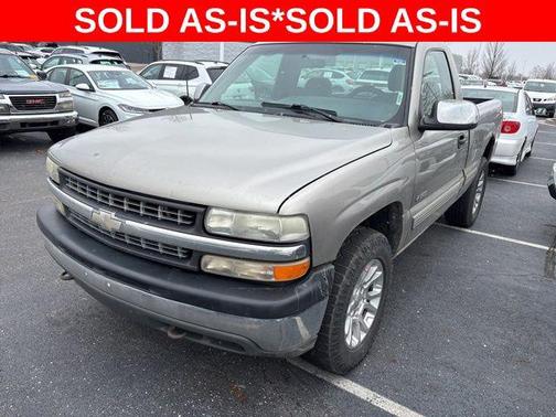 2000 Chevrolet Silverado 1500 LS