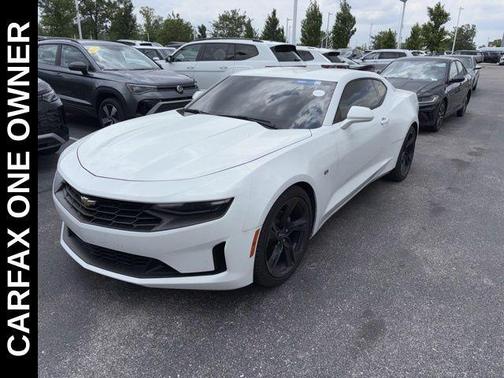 Summit White 2022 Chevrolet Camaro 1LT