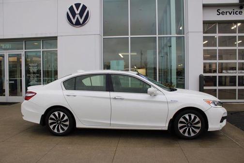 2017 Honda Accord Hybrid EX-L