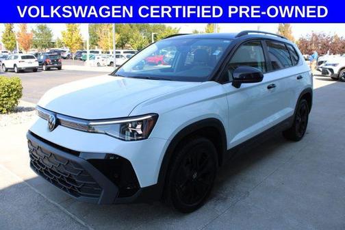 2025 Volkswagen Taos 1.5T SE Black