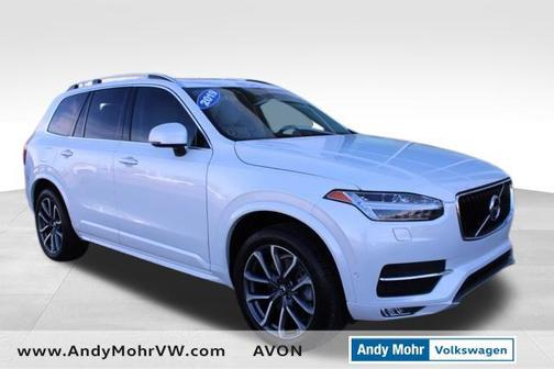 2019 Volvo XC90 T6 Momentum