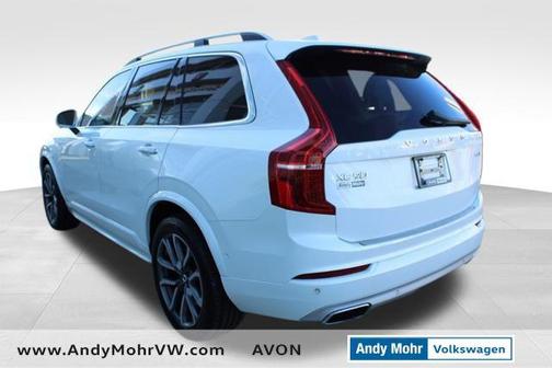 2019 Volvo XC90 T6 Momentum