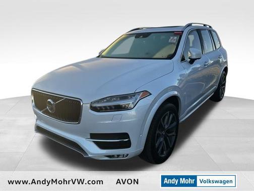 2019 Volvo XC90 T6 Momentum