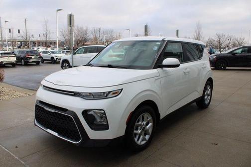 2022 Kia Soul LX