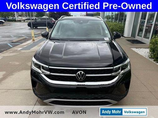 Deep Black 2023 Volkswagen Taos 1.5T SEL
