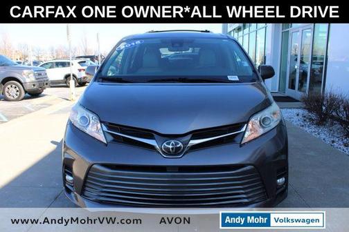 Predawn Gray Mica 2018 Toyota Sienna XLE
