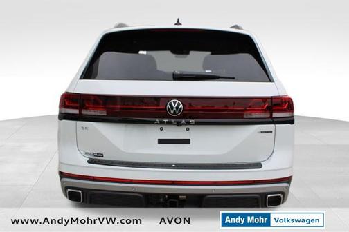 2025 Volkswagen Atlas 2.0T SE