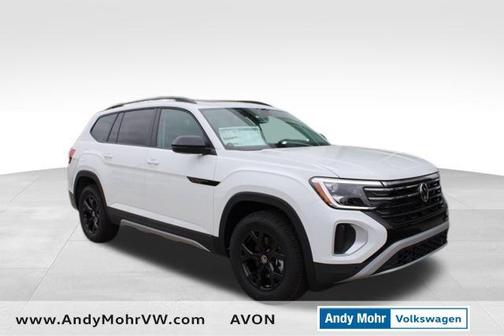 2025 Volkswagen Atlas 2.0T SE