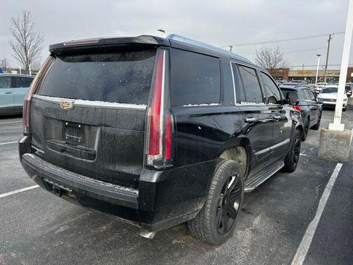 2016 Cadillac Escalade Luxury