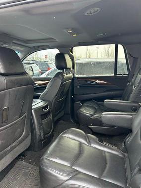 2016 Cadillac Escalade Luxury