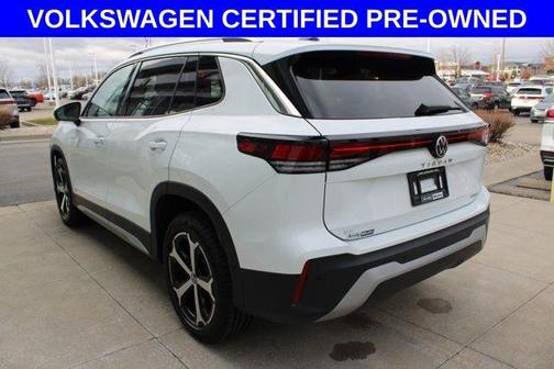 2025 Volkswagen Tiguan 2.0T SE 4MOTION