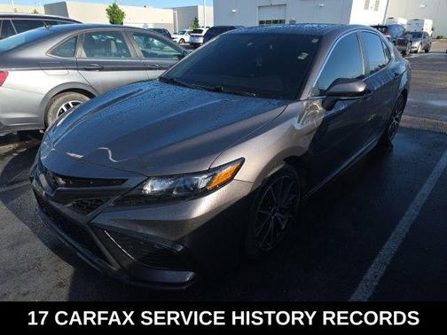 Predawn Gray Mica 2022 Toyota Camry SE