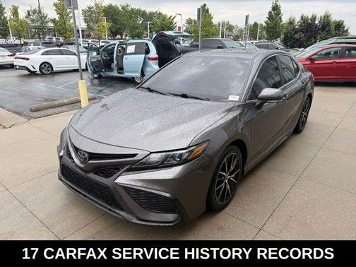 Predawn Gray Mica 2022 Toyota Camry SE
