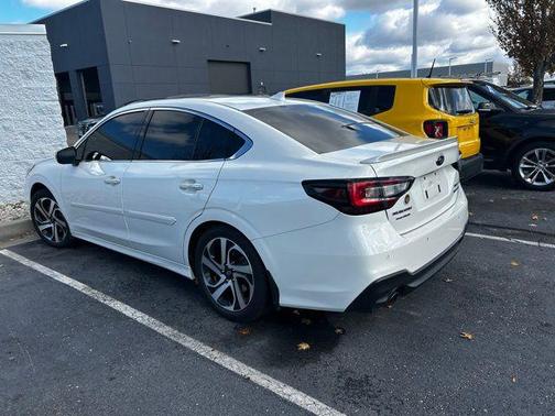 2022 Subaru Legacy Touring XT