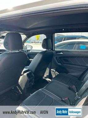 2022 Volkswagen Tiguan 2.0T SEL R-Line 4MOTION