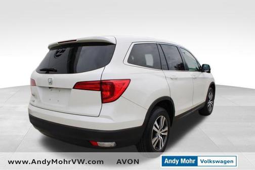 2017 Honda Pilot EX