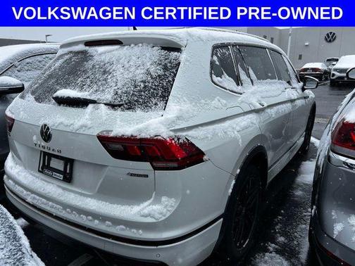 2022 Volkswagen Tiguan 2.0T SE R-Line Black 4MOTION