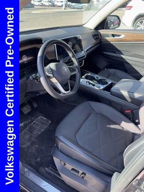 2024 Volkswagen Atlas 2.0T SE w/Technology 4MOTION