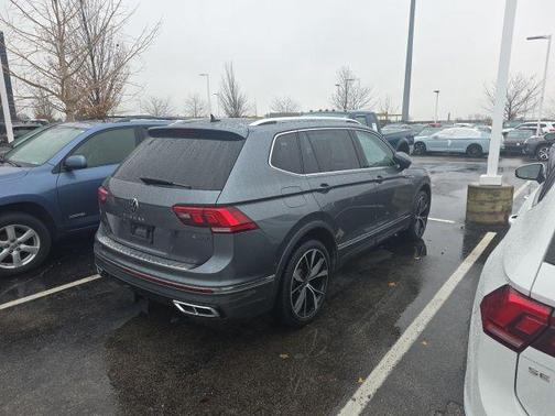 2022 Volkswagen Tiguan 2.0T SEL R-Line 4MOTION