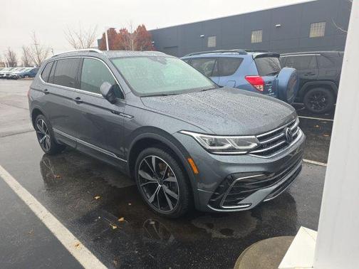 2022 Volkswagen Tiguan 2.0T SEL R-Line 4MOTION