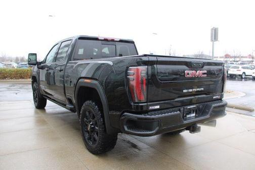 2024 GMC Sierra 2500 AT4