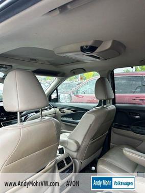 2020 Honda Pilot Touring 8-Passenger