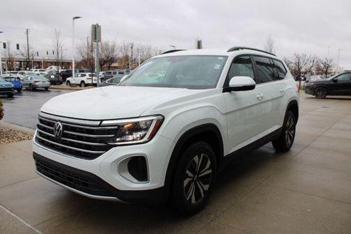 2025 Volkswagen Atlas 2.0T SE