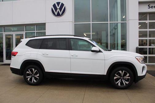 2025 Volkswagen Atlas 2.0T SE
