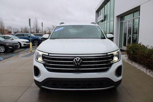 2025 Volkswagen Atlas 2.0T SE