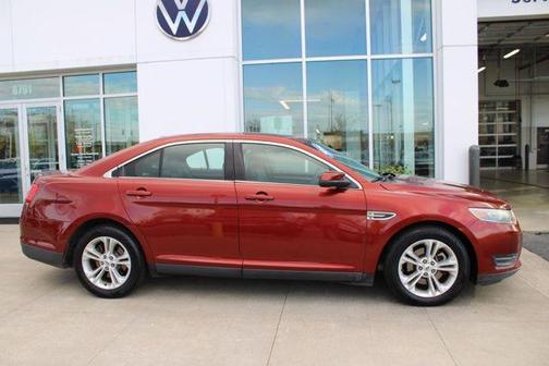 2014 Ford Taurus SEL