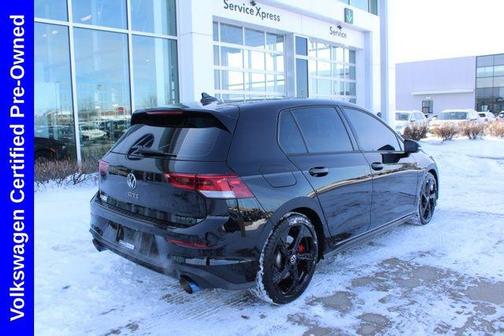 2024 Volkswagen Golf GTI 2.0T SE DSG