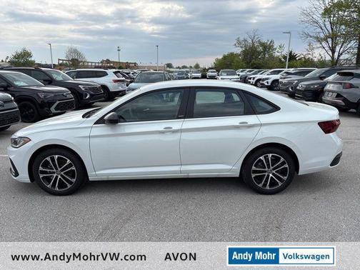 Pure White 2026 Volkswagen Jetta 1.5T Sport