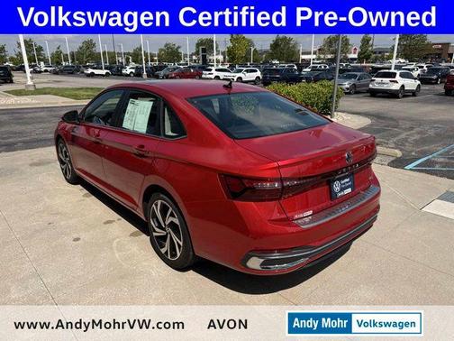 Kings Red Metallic 2025 Volkswagen Jetta 1.5T SEL