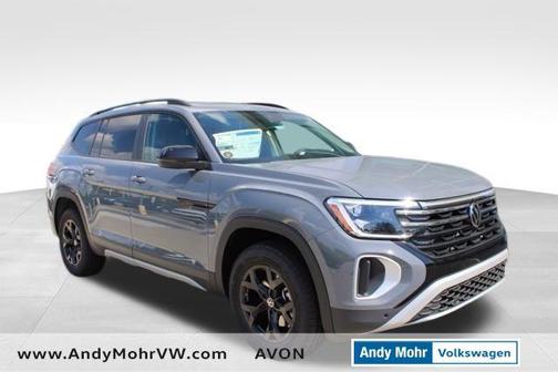 2025 Volkswagen Atlas 2.0T SE